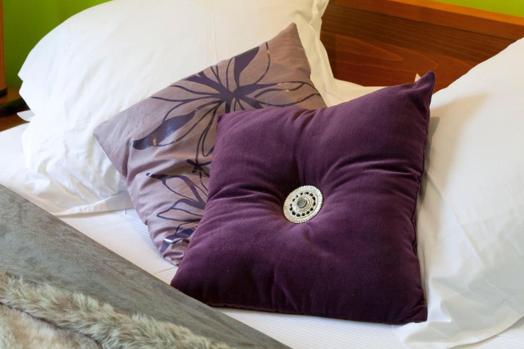 Hotel Logis La Source Bleue Gudmont-Villiers Zimmer foto